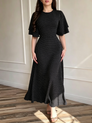 Midikleid mit Laternenärmeln, Graffiti-Print und Taillenschnürung