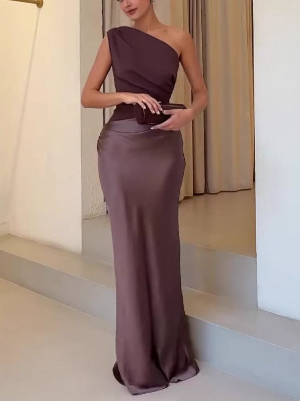 Asymmetric Shoulder Bodycon Maxi Dress