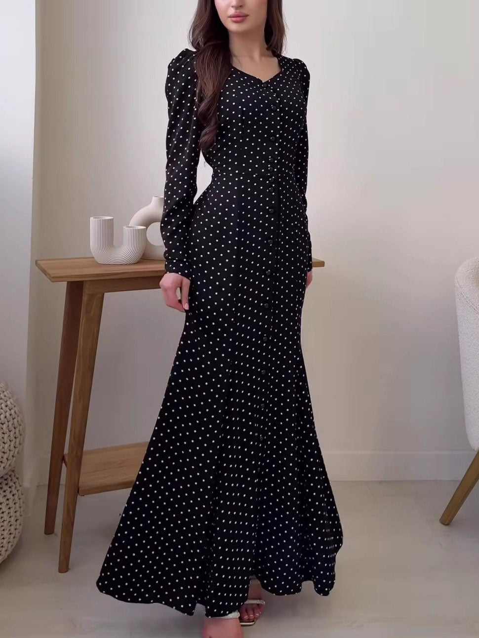 Robe mi-longue à manches lanternes et imprimé graffiti, nouée à la taille