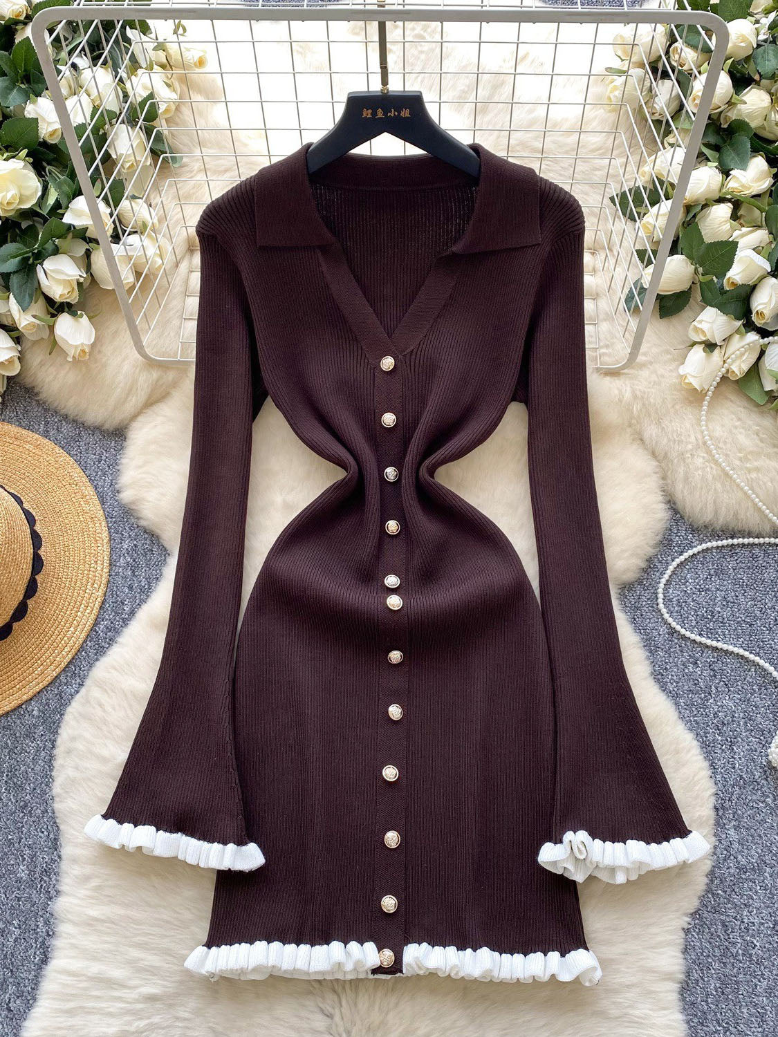 Robe mi-longue à manches lanternes et imprimé graffiti, nouée à la taille